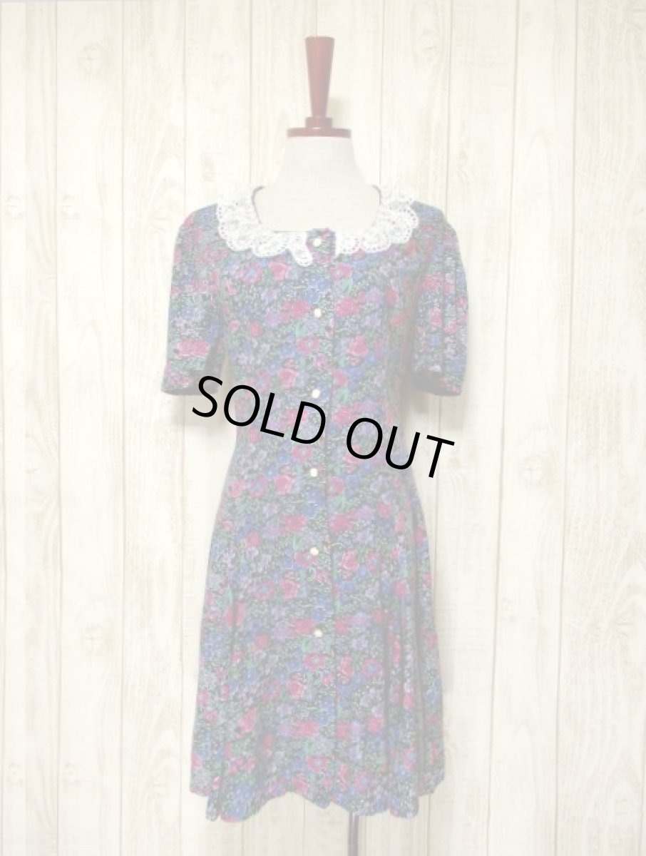 画像2: 襟レース アンティークフラワー柄 前開き 半袖 レトロ ガーリー ヨーロッパ古着 ヴィンテージミニドレス【5052】 (2)