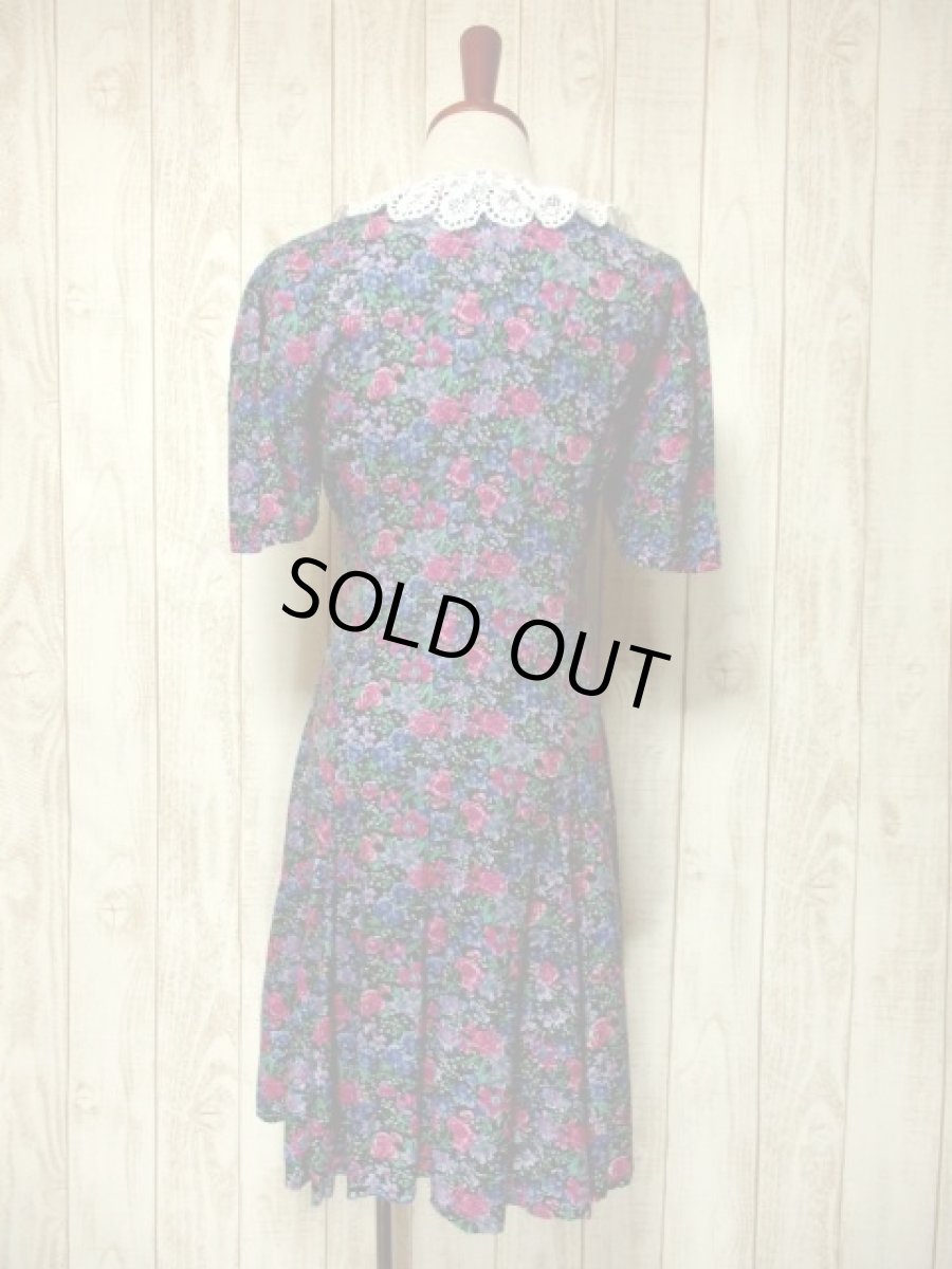 画像5: 襟レース アンティークフラワー柄 前開き 半袖 レトロ ガーリー ヨーロッパ古着 ヴィンテージミニドレス【5052】 (5)