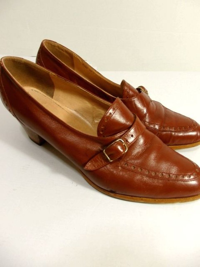 画像3: ハンガリー製!!!　レザー×ゴールドバックル♪ウッドヒールも素敵★　レトロアンティークパンプス