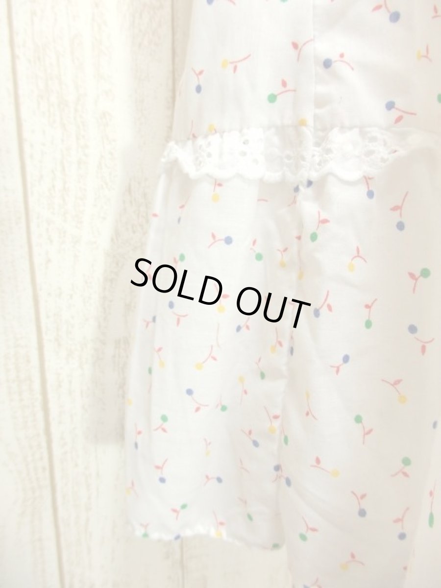 画像8: 木の実柄 ホワイト レース ふんわり レトロ 長袖 ヨーロッパ古着 ヴィンテージドレス 【5097】 (8)