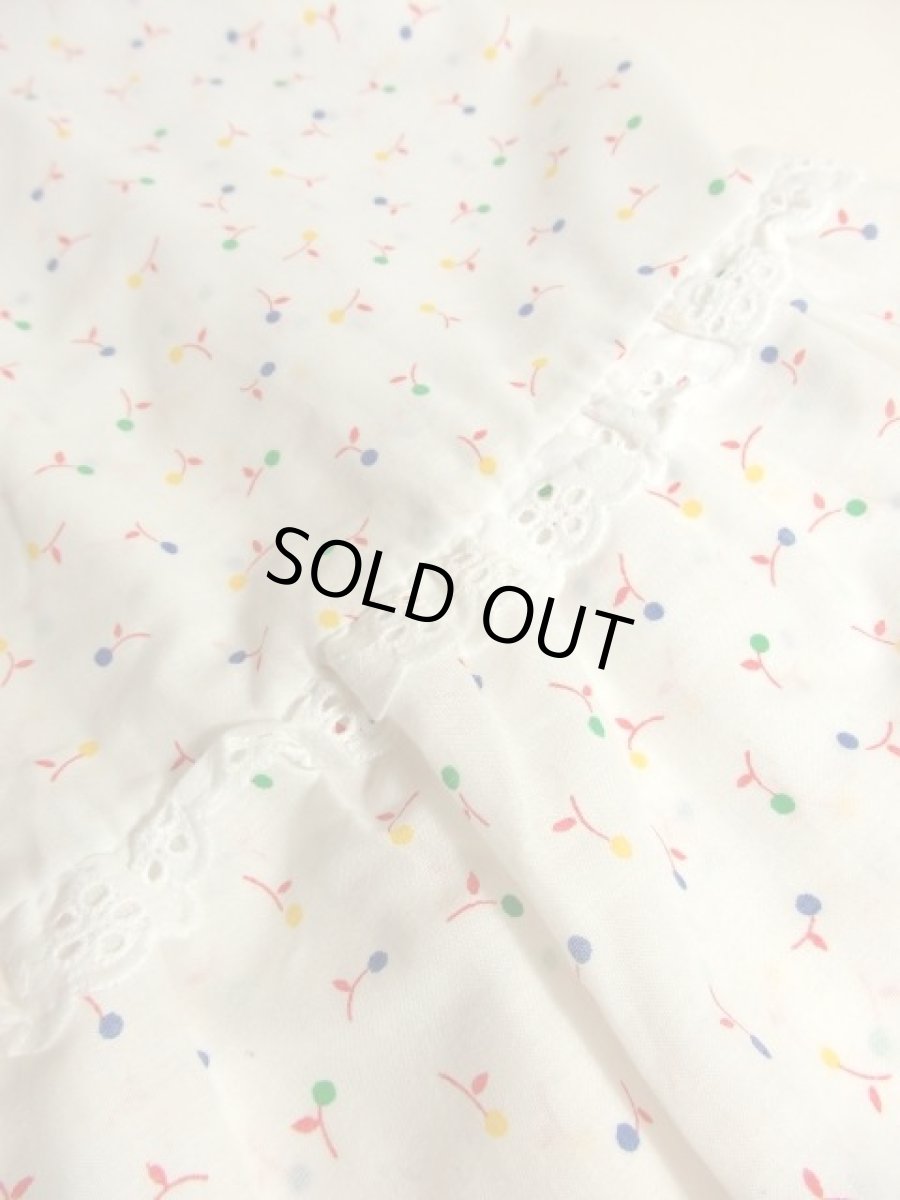 画像11: 木の実柄 ホワイト レース ふんわり レトロ 長袖 ヨーロッパ古着 ヴィンテージドレス 【5097】 (11)