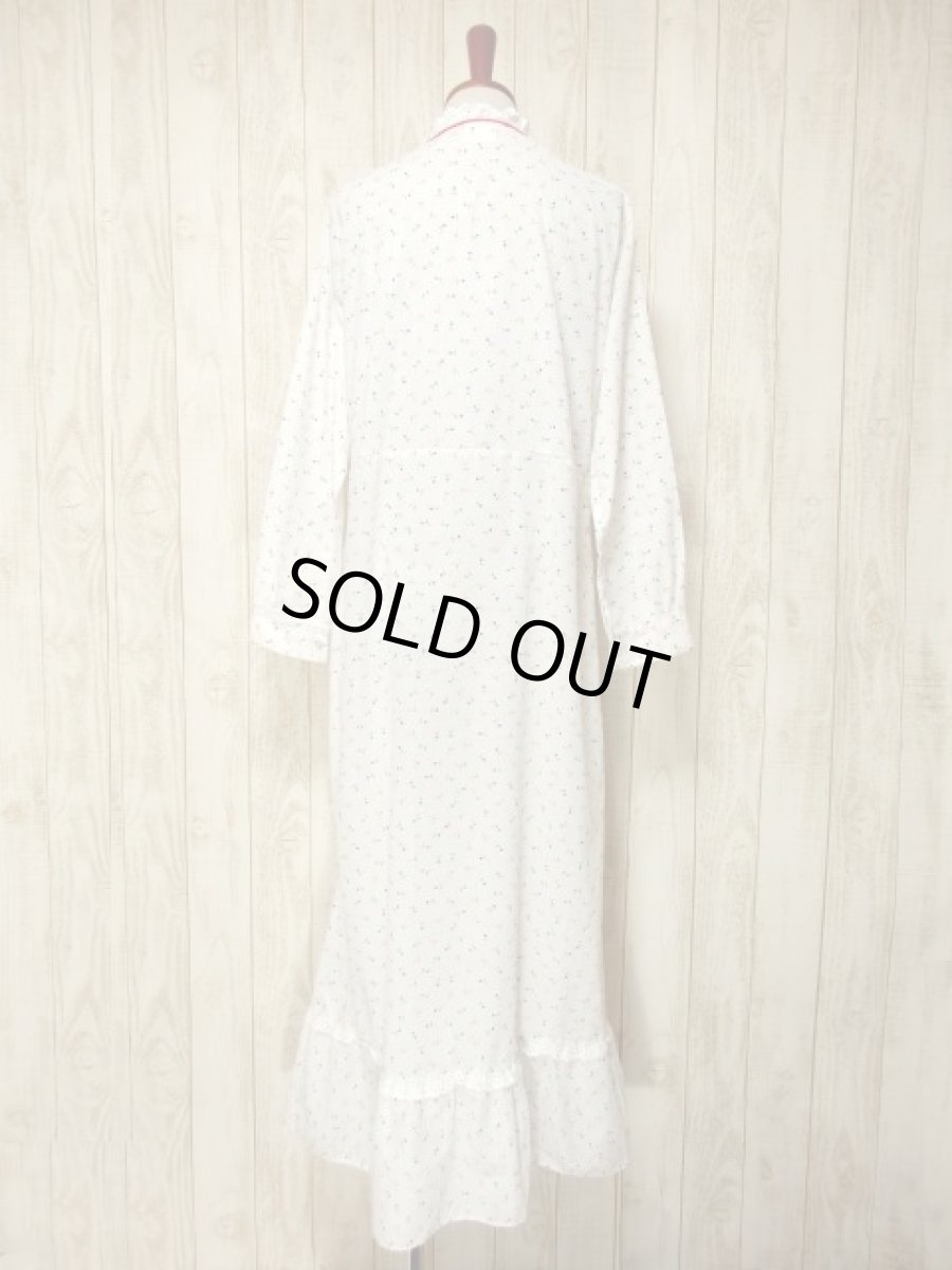 画像5: 木の実柄 ホワイト レース ふんわり レトロ 長袖 ヨーロッパ古着 ヴィンテージドレス 【5097】 (5)