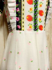 画像7: ヨーロッパ古着　カラフルドット×レトロポップフラワープリントが可愛いー♪フリル装飾★　とびきりポップなヴィンテージドレス (7)