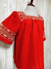画像4: お花透かし編み刺繍装飾 ボリュームある袖も可愛い ヴィンテージ刺繍TOPS【5296】 (4)