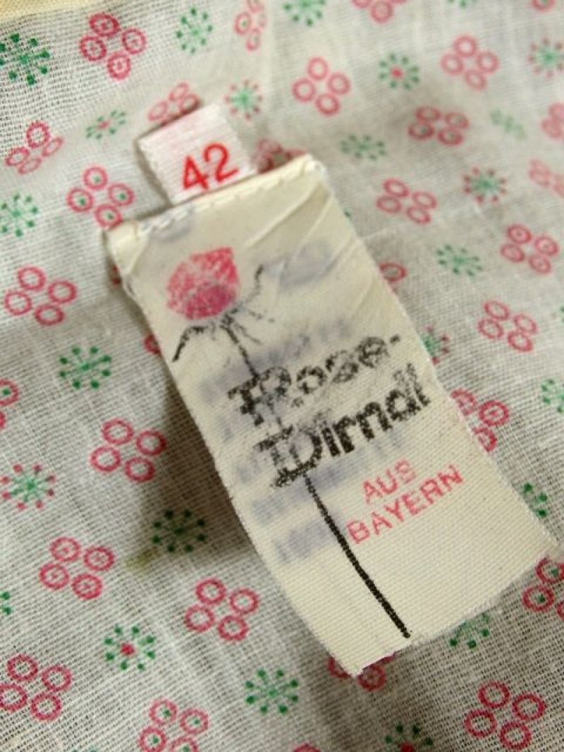 画像3: 360度お花刺繍にうっとり レース装飾×フロントリボン×ジッパーデザイン ディアンドル チロルワンピース ドイツ民族衣装 舞台 演奏会 フォークダンス オクトーバーフェスト 【5305】