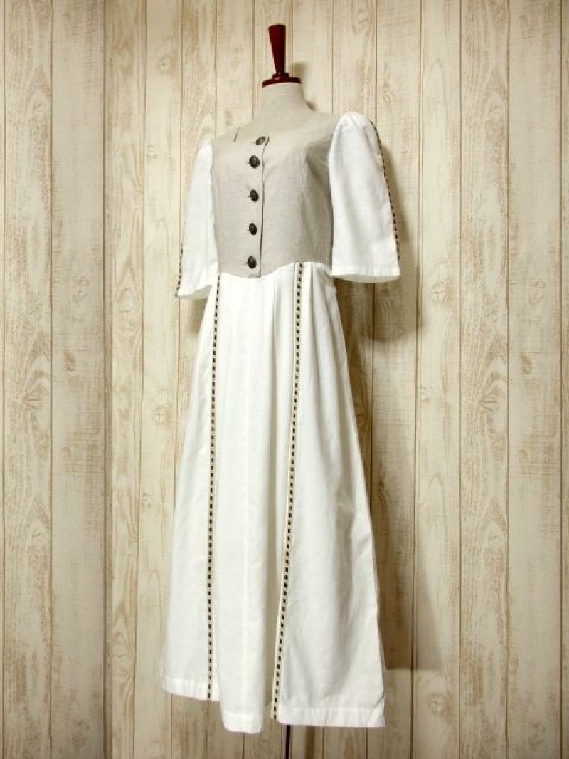 画像1: ストライプテープ×大きなレトロアンティークボタン装飾 スカートふんわり ディアンドル チロルワンピース ドイツ民族衣装 舞台 演奏会 フォークダンス オクトーバーフェスト 【5321】