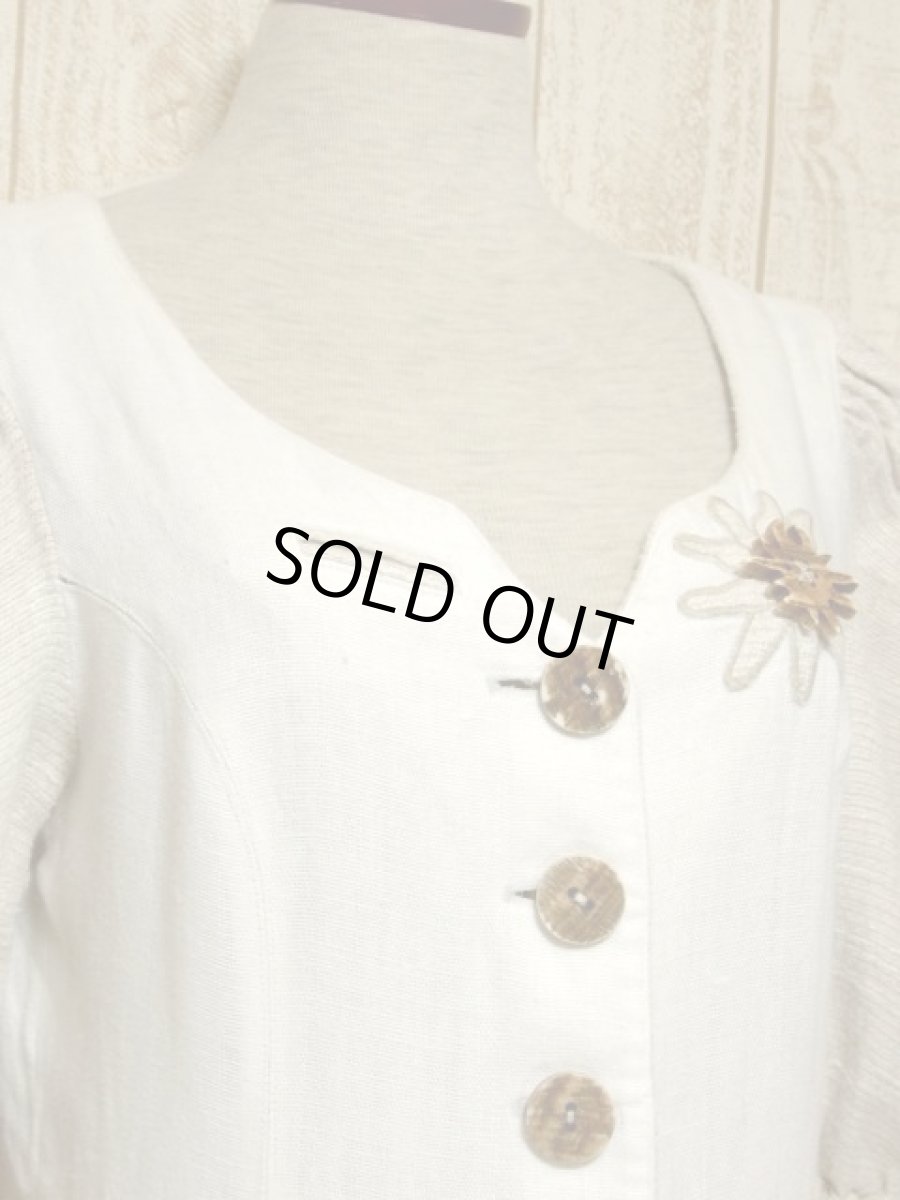 画像3: 大人フォークロア×かぎ編み切り返しデザイン レトロアンティークなウッド調ボタン装飾 ディアンドル チロルワンピース ドイツ民族衣装 舞台 演奏会 フォークダンス オクトーバーフェスト 【5375】 (3)