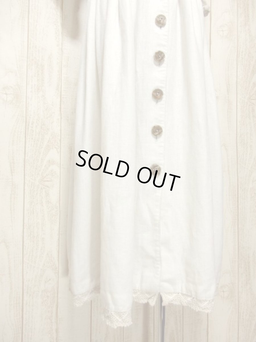 画像9: 大人フォークロア×かぎ編み切り返しデザイン レトロアンティークなウッド調ボタン装飾 ディアンドル チロルワンピース ドイツ民族衣装 舞台 演奏会 フォークダンス オクトーバーフェスト 【5375】 (9)