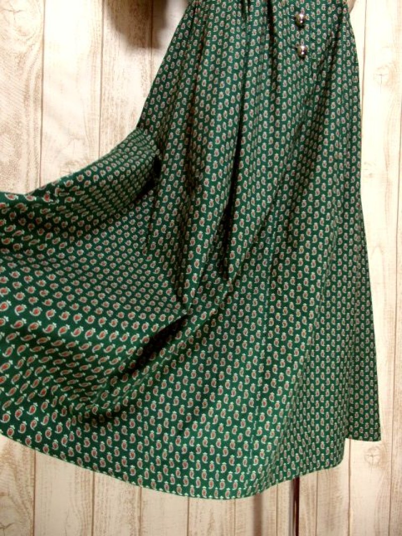 画像2: オーストリア製 小さなペイズリーモチーフプリント切り替えしデザイン ディアンドル チロルワンピース ドイツ民族衣装 舞台 演奏会 フォークダンス オクトーバーフェスト 【5405】