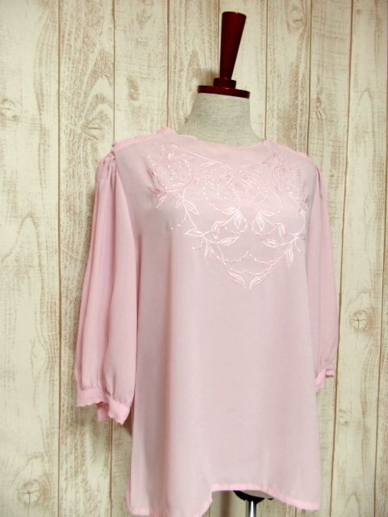 画像1: ヨーロッパ古着 ピンク 上品で女性らしい 綺麗なリーフ刺繍 大人クラシカルガーリー シャツ ブラウス レトロトップス
