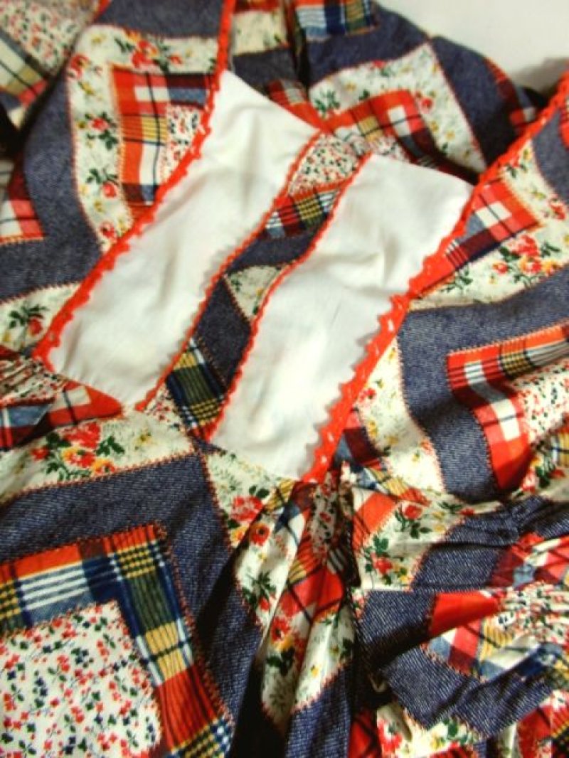 画像3: パッチワーク柄 花柄 レース 切り替えし レトロ 長袖 USA古着 ヴィンテージマキシワンピース 【5508】