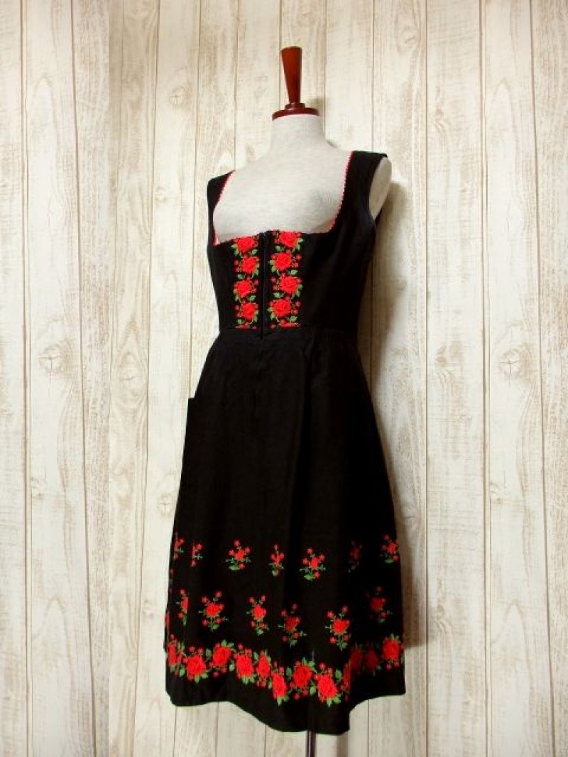 画像1: 360度素晴らしいお花刺繍がぷっくり浮かび上がる フロントジッパーデザイン クラシカルで大人可愛い ディアンドル チロルワンピース ドイツ民族衣装 舞台 演奏会 フォークダンス オクトーバーフェスト 【5541】