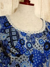 画像4: 花模様織り 衣装にもおすすめ 花柄 ブルー 華やか レトロ 半袖 ヨーロッパ古着 ヴィンテージドレス (4)