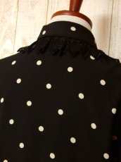 画像6: 上品×大人レトロガーリーDot!!　お花刺繍入りブラックレース装飾♪　めずらしいデザインの大人ヴィンテージドレス (6)