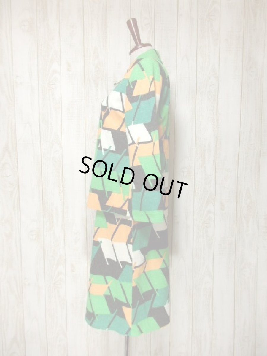 画像7: レトロセットアップ 70年代 グリーン ブラック ホワイト オレンジ 長袖 ポップ古着 (7)