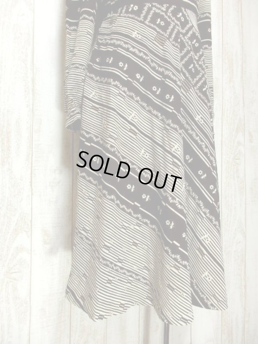 画像9: レトロワンピース ストライプ ボーダー 花柄 切り替えし 70's 長袖 古着 (9)