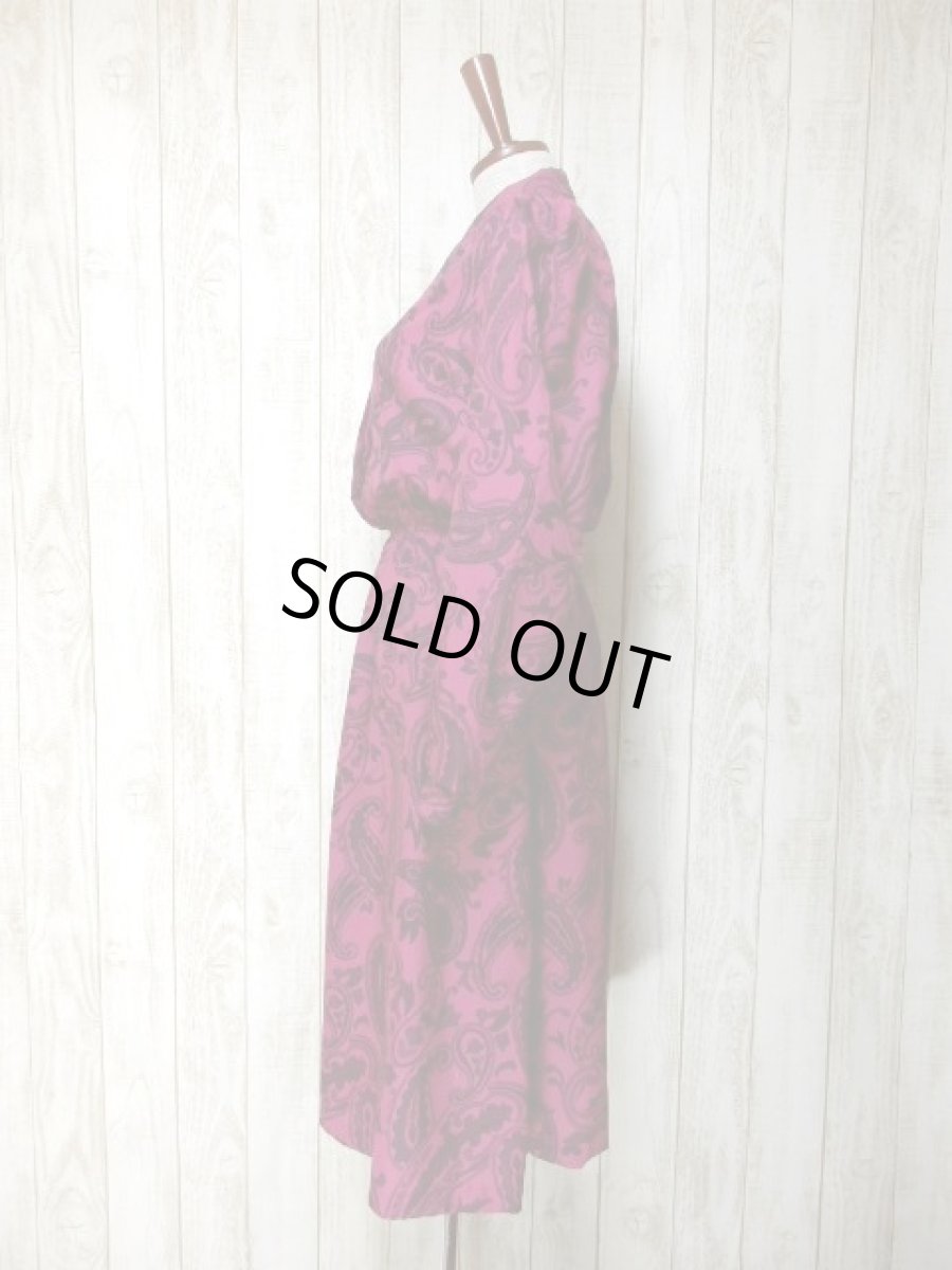 画像7: ペイズリー柄 ストライプ パープル ブラック ウエストゴム レトロ 長袖 USA古着 ヴィンテージワンピース 【5784】 (7)