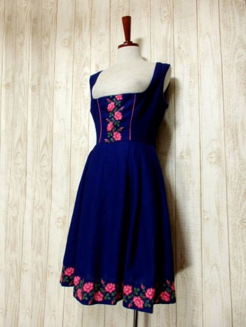 画像1: お花刺繍 ネイビー ピンク グリーン ノースリーブ クラシカル ディアンドル チロルワンピース ドイツ民族衣装 舞台 演奏会 フォークダンス オクトーバーフェスト 【5788】