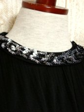 画像3: USA古着　スパンコール装飾が素晴らしい!!　フリル装飾★　大人レトロクラシカルなヴィンテージドレス　Black (3)