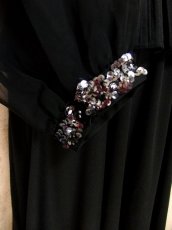 画像9: USA古着　スパンコール装飾が素晴らしい!!　フリル装飾★　大人レトロクラシカルなヴィンテージドレス　Black (9)