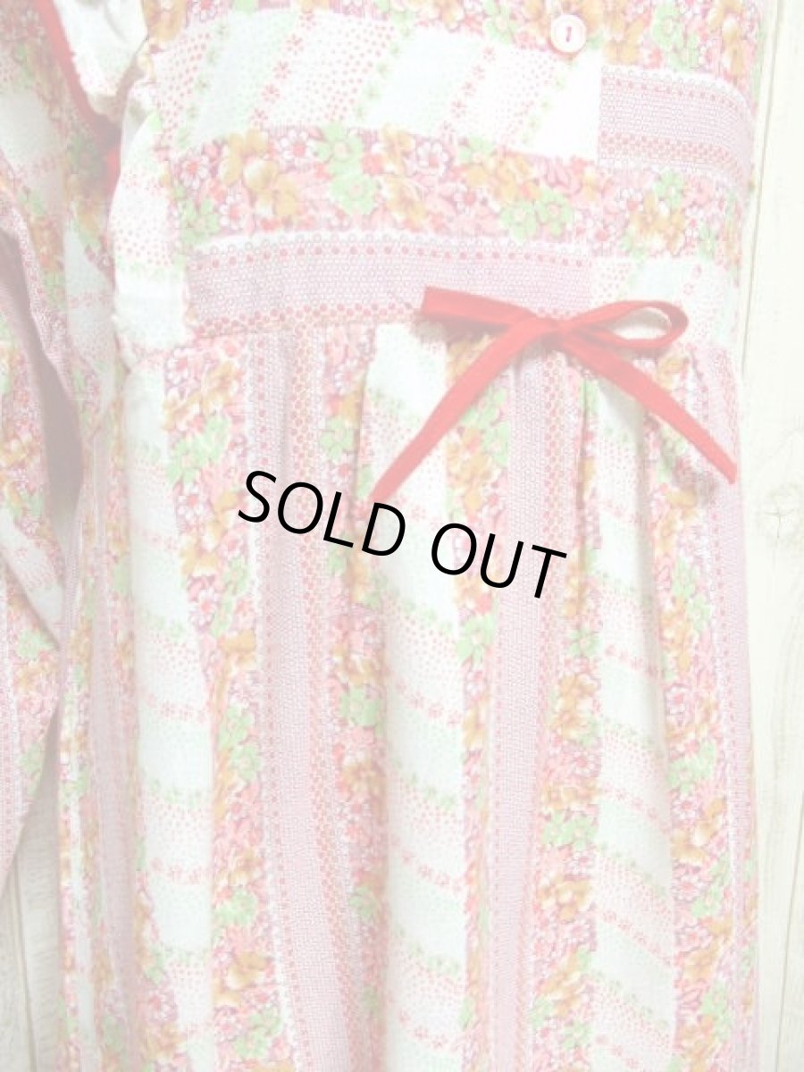 画像11: フリル 花柄 ウエストリボン 長袖 レトロ ガーリー ヨーロッパ古着 ヴィンテージドレス 【5940】 (11)