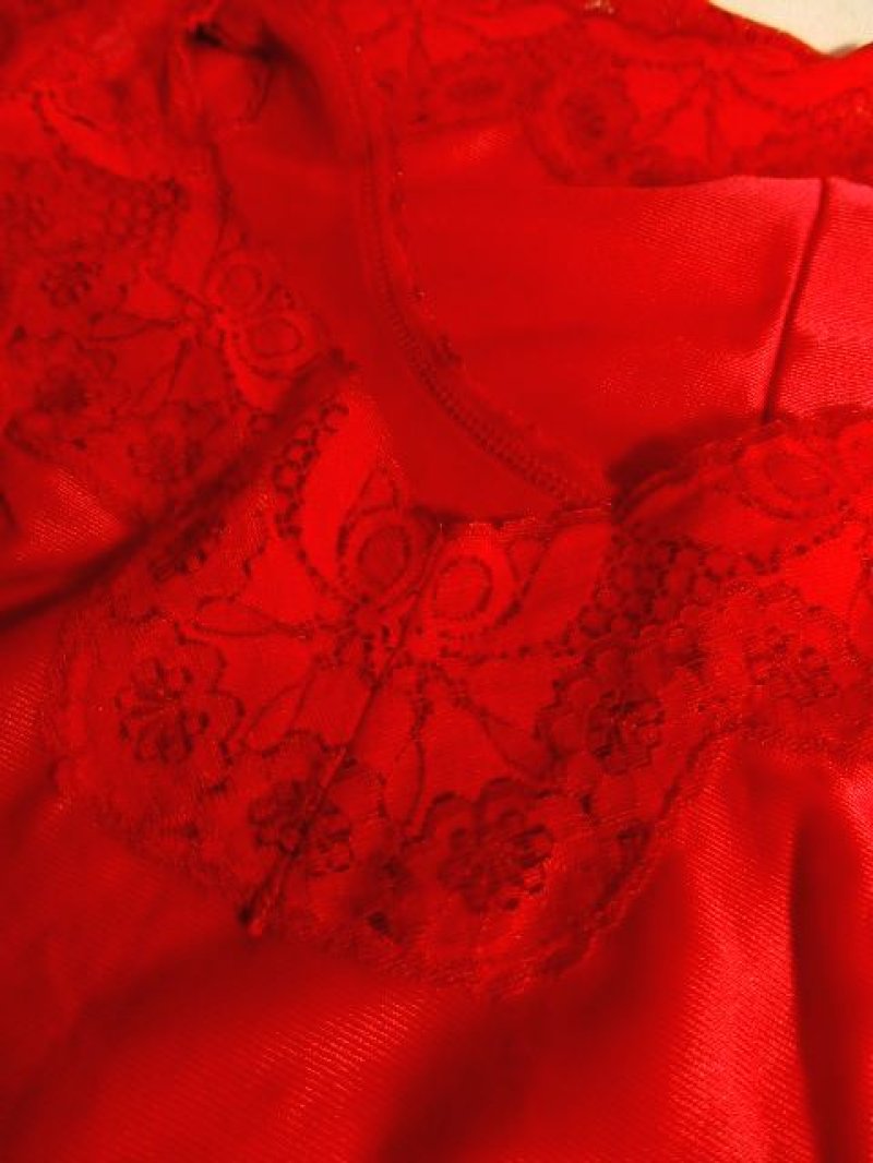 画像3: ヨーロッパ古着 重ね着にも便利で可愛い!!Flower lace装飾★ヨーロッパスリップドレス Red