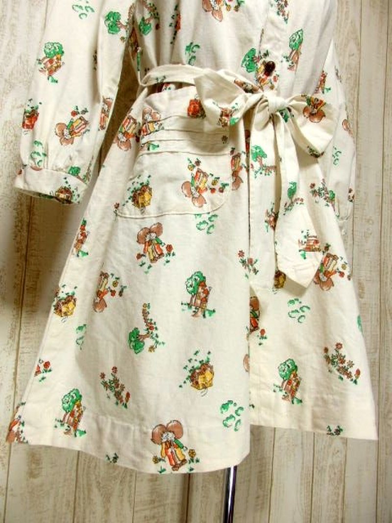 画像2: 子供柄 House×Tree×Flower オフホワイト リボン フリル 長袖 昭和レトロ 国産古着 レトロワンピース 【6047】