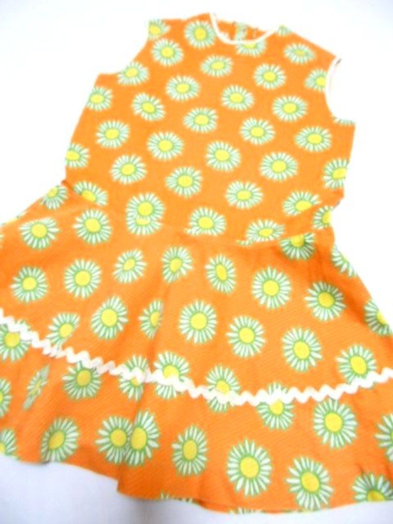画像1: ☆ ヨーロッパ子供古着 vintageキッズ レトロポップフラワー リボン装飾 ヴィンテージキッズチュニックワンピース size120cm kids&baby ☆