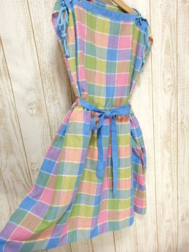 画像1: ☆　ヨーロッパ子供古着　vintageキッズ　チェック柄×ウエストリボン結び　ヴィンテージワンピース　size130〜140cm　kids＆baby　☆