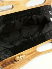 画像7: ベロア フラワーレース ブラック ウッドの持ち手が可愛い クラシカルガーリー レディース レトロ 鞄 バッグ【6108】 (7)