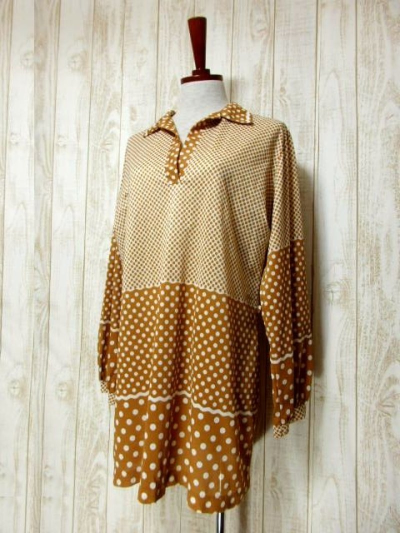 画像1: ドット柄 ナミナミ柄 ふんわり袖 マスタードカラー 長袖 レトロ ヨーロッパ古着 ヴィンテージチュニック丈ワンピース 【6118】