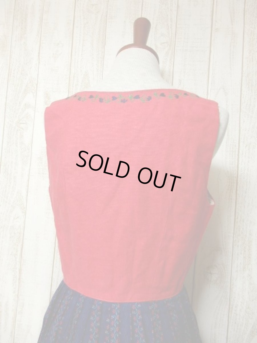 画像6: Navy×Red切り替えしデザイン お花刺繍装飾×フロントジッパー 大人フォークロア ディアンドル チロルワンピース ドイツ民族衣装 舞台 演奏会 フォークダンス オクトーバーフェスト 【6150】 (6)