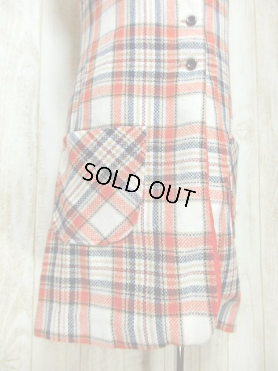 画像9: チェック柄 前開き ノースリーブ レトロ ヨーロッパ古着 ヴィンテージワンピース【6347】 (9)