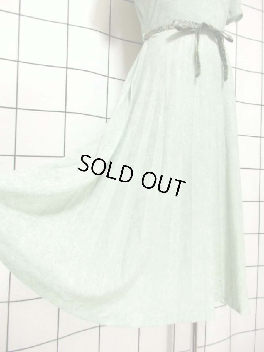 画像8: 小花柄 グリーン 首元ウエストリボン 切り替えし 半袖 レトロ USA古着 ヴィンテージワンピース (8)