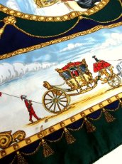 画像10: レトロアンティーク ヴィンテージスカーフ イギリス風景画×馬車柄【6458】 (10)