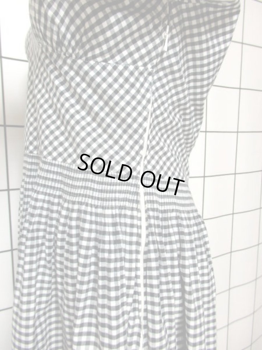 画像7: ギンガムチェック ストライプ ブラック ホワイト グレー 西ドイツ製 パフスリーブ袖 ガーリー クラシカル ディアンドル チロルワンピース ドイツ民族衣装 舞台 演奏会 フォークダンス オクトーバーフェスト 【6574】 (7)