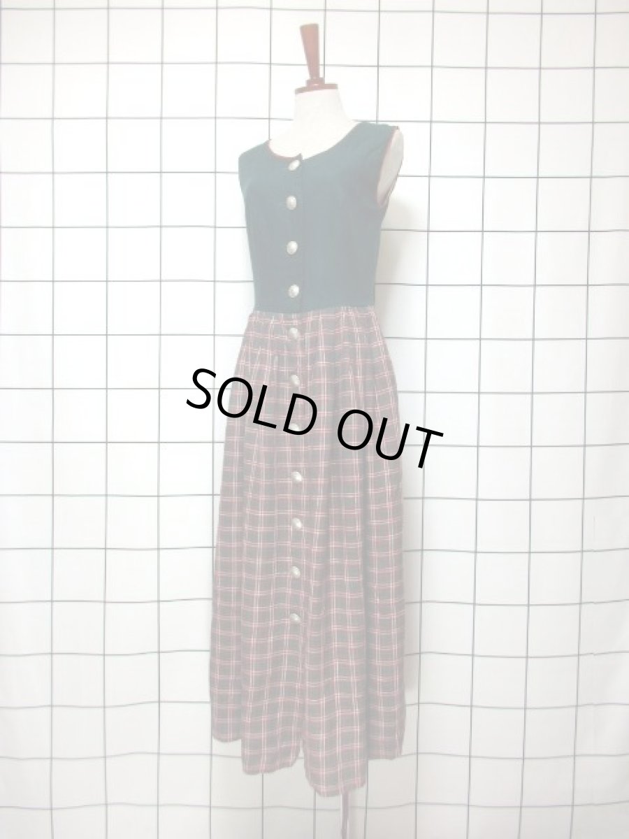 画像3: エプロン付 リネン チェック柄 グリーン レッド ホワイト 前開き ノースリーブ ガーリー ディアンドル チロルワンピース ドイツ民族衣装 舞台 演奏会 フォークダンス オクトーバーフェスト 【6621】 (3)