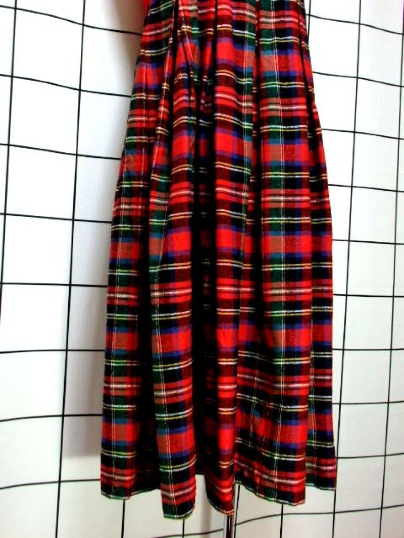 画像2: オーストリア製 チェック柄 ウール レッド ブラック 切り替えし ノースリーブ ガーリー フォークロア ディアンドル チロルワンピース ドイツ民族衣装 舞台 演奏会 フォークダンス オクトーバーフェスト 【6640】