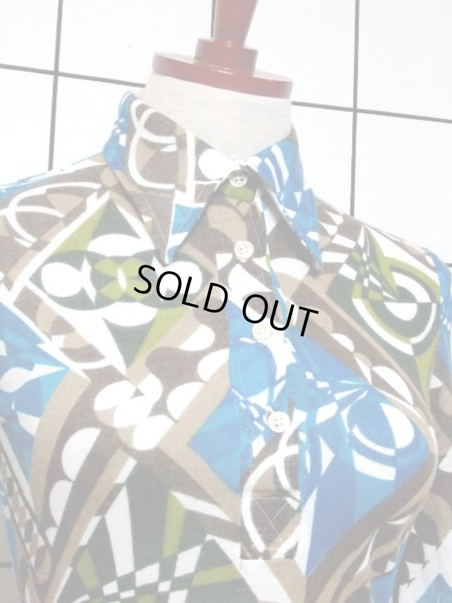 画像3: 幾何学模様 レトロモダン ヨーロッパ古着 長袖 シャツ ヴィンテージトップス (3)