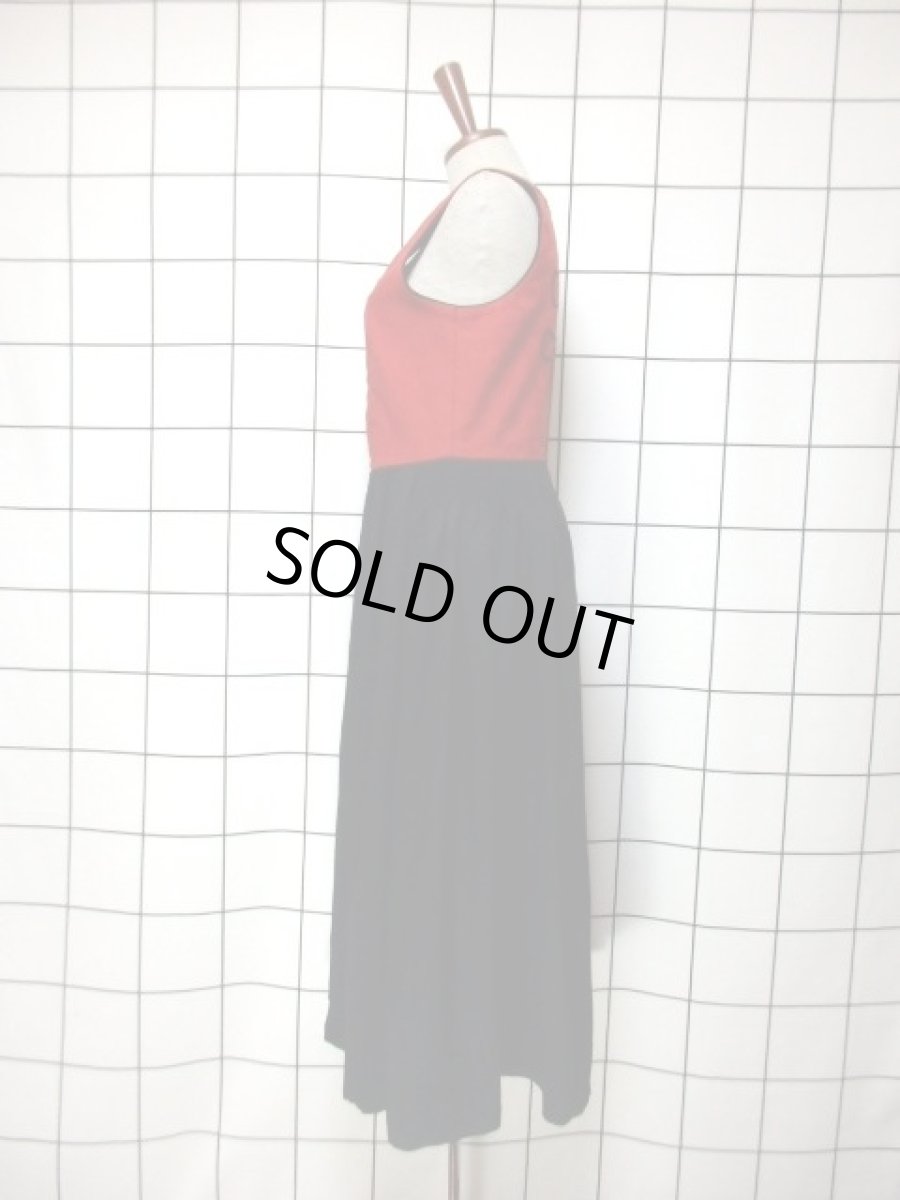 画像7: 刺繍 花織り レッド オフホワイト ブラック 重厚感 主役級 ノースリーブ ディアンドル チロルドレス ドイツ民族衣装 舞台 演奏会 フォークダンス オクトーバーフェスト 【Y6681】 (7)