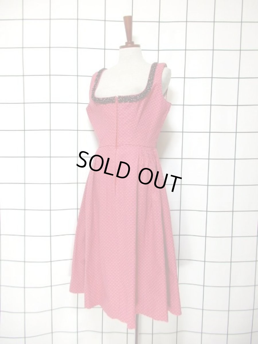 画像2: 小花柄モチーフ  フロントジッパー ノースリーブ ガーリー ディアンドル チロルワンピース ドイツ民族衣装 舞台 演奏会 フォークダンス オクトーバーフェスト 【Y6792】 (2)