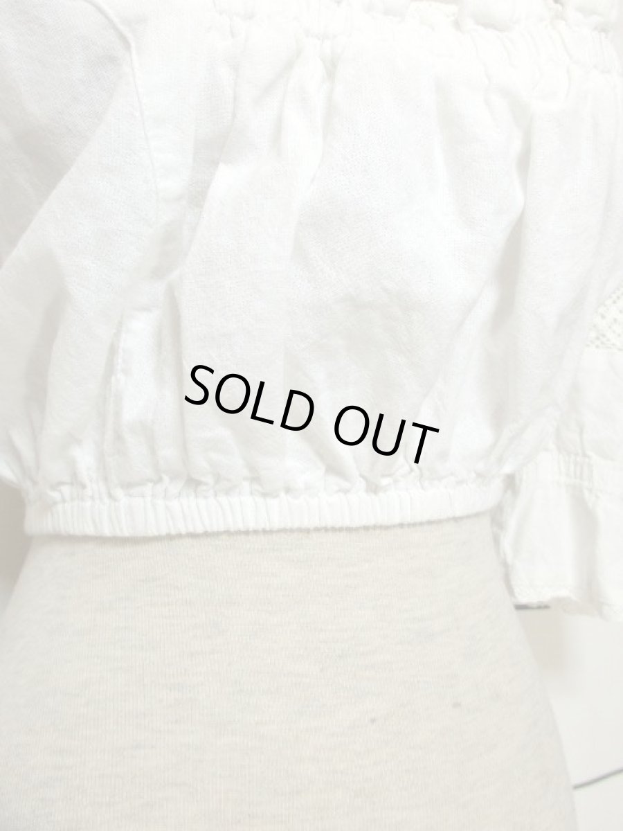 画像11: ショート丈 ホワイト 透かし編みレース フロントウエストゴム ディアンドル ヴィンテージブラウス ドイツ民族衣装 舞台 演奏会 フォークダンス オクトーバーフェスト (11)