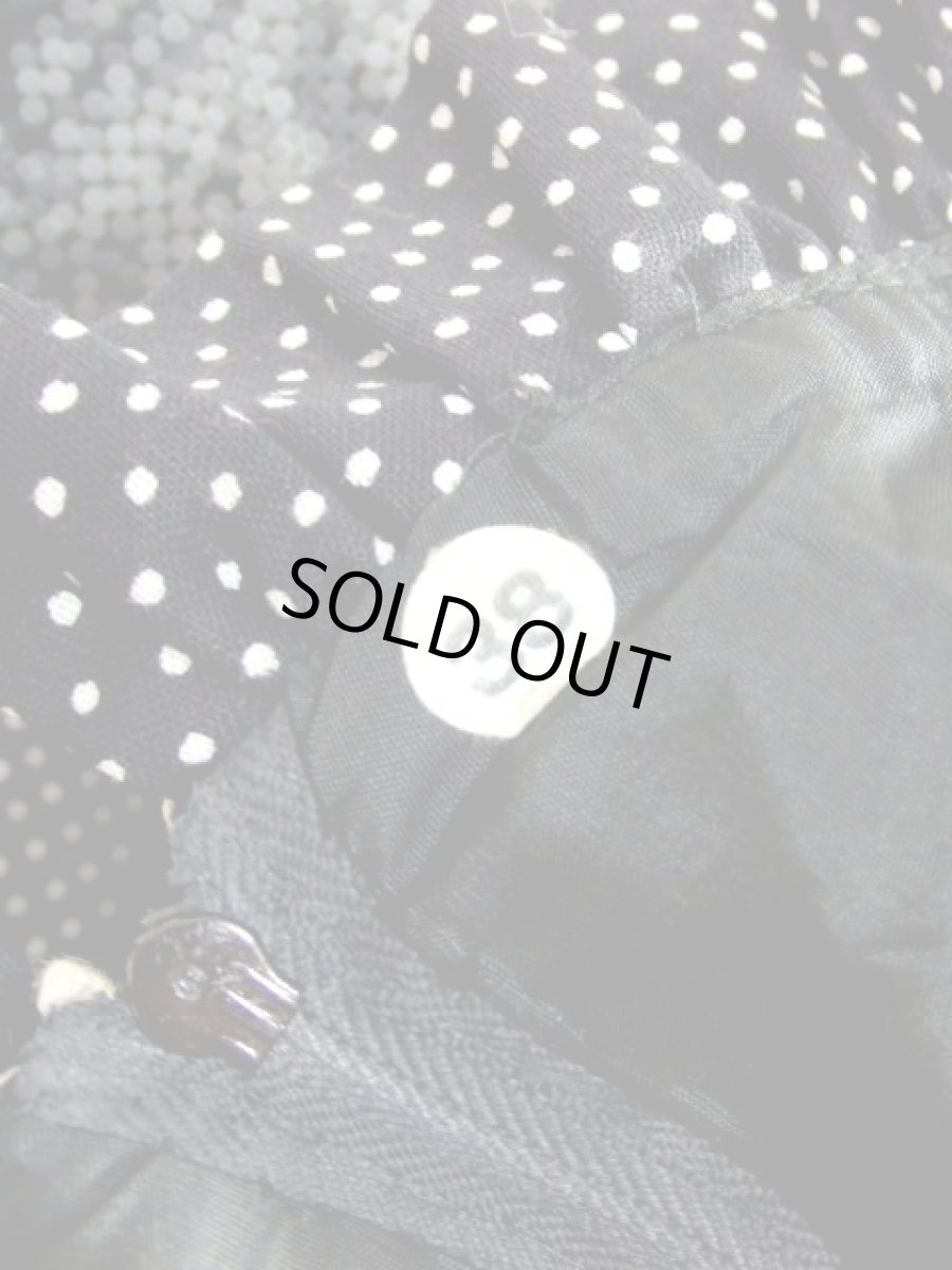 画像19: チロリアン調 ドット 花刺繍 チロルテープ フリル ブラック ホワイト クラシカル ノースリーブ レトロ ガーリー ヨーロッパ古着 ヴィンテージドレス (19)