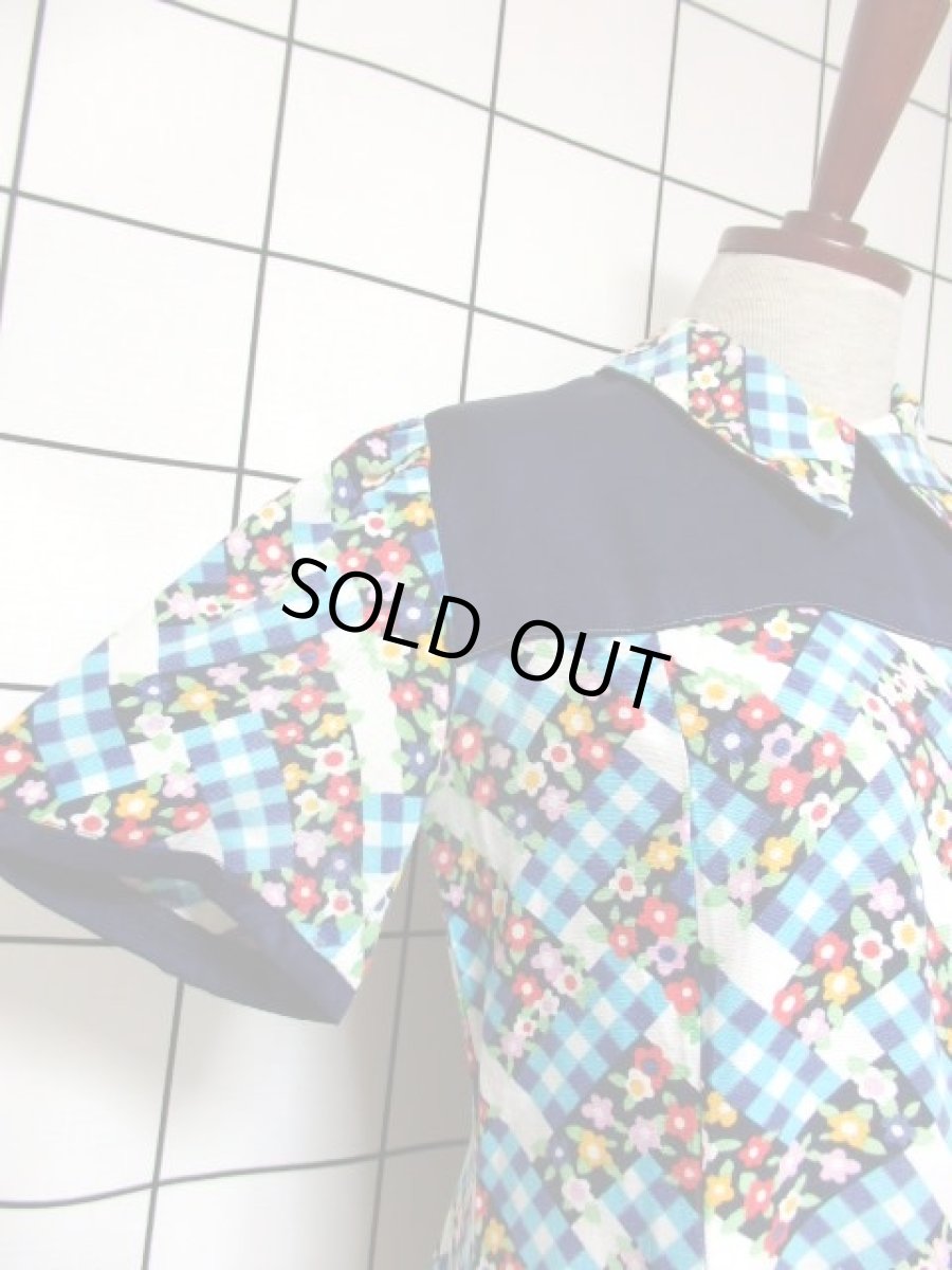 画像4: ブロックチェック柄 花柄 ポップ 半袖 レトロ ガーリー ヨーロッパ古着 ヴィンテージワンピース【5746】 (4)