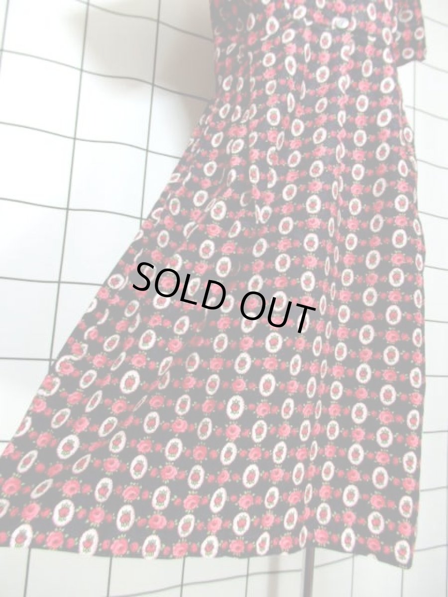 画像12: 70's 花柄 ブラック 半袖 レトロ ガーリー ヨーロッパ古着 ヴィンテージドレス【5961】 (12)