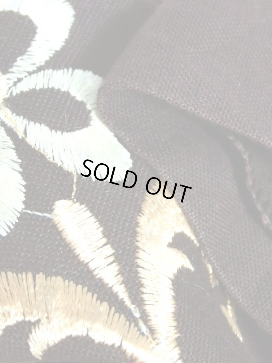 画像17: RoseDirndl AUSBAYERN 刺繍 ブラウン フロントジッパー ノースリーブ クラシカル ディアンドル チロルワンピース ドイツ民族衣装 舞台 演奏会 フォークダンス オクトーバーフェスト 【6896】 (17)