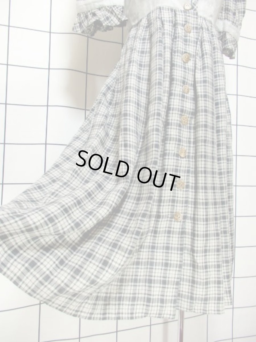 画像13: チェック柄 グレー モノトーン 前開き 切り替えし 袖あり フォークロア ディアンドル チロルワンピース ドイツ民族衣装 舞台 演奏会 フォークダンス オクトーバーフェスト【6949】 (13)