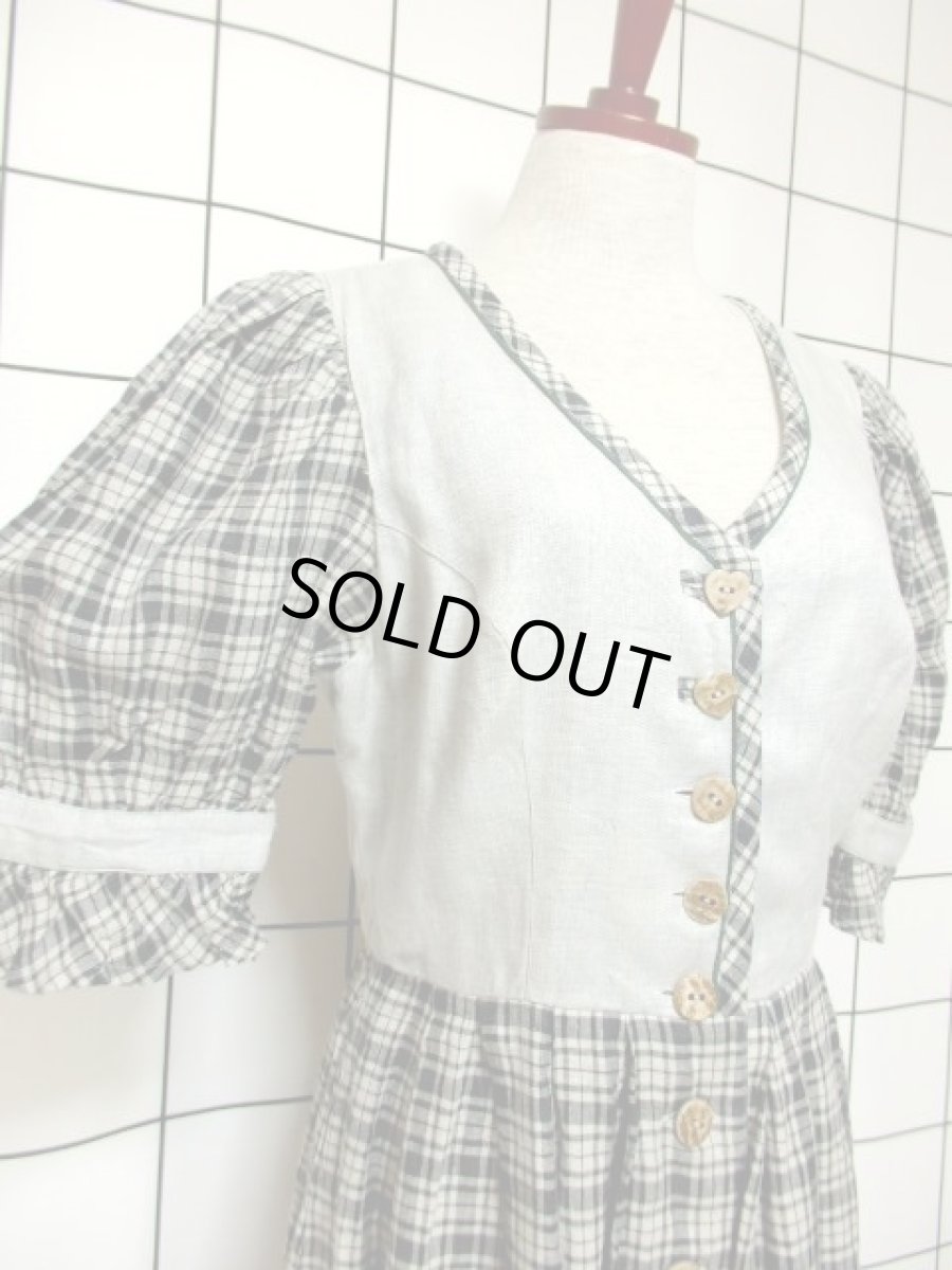 画像4: チェック柄 グレー モノトーン 前開き 切り替えし 袖あり フォークロア ディアンドル チロルワンピース ドイツ民族衣装 舞台 演奏会 フォークダンス オクトーバーフェスト【6949】 (4)