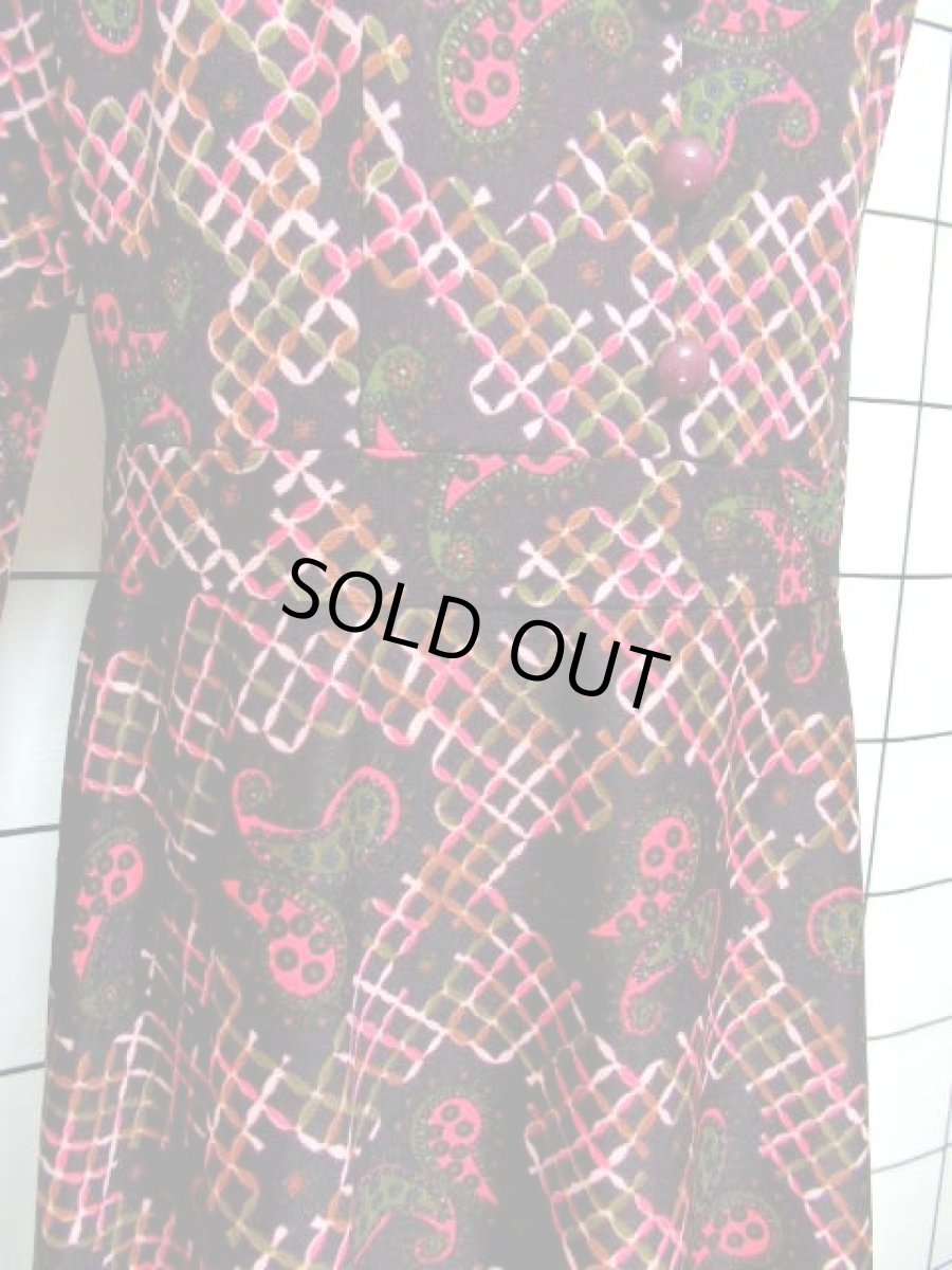 画像12: ペイズリーモチーフ 大きな襟 ダークブラウン 長袖 レトロ ヨーロッパ古着 ヴィンテージワンピース【6997】  (12)