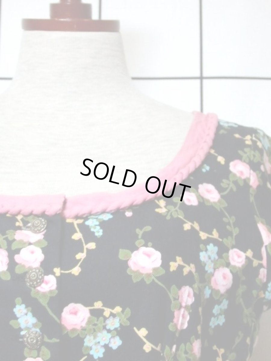 画像10: 花柄 ブラック 黒 袖あり ディアンドル チロルワンピース ドイツ民族衣装 舞台 演奏会 フォークダンス オクトーバーフェスト 【7021】 (10)